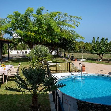 Villa Eleni 100M From The Sea Rapaniana Екстер'єр фото